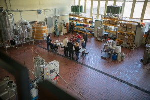 Photo d'une partie du laboratoire œnologique de l'école viticole de Changins